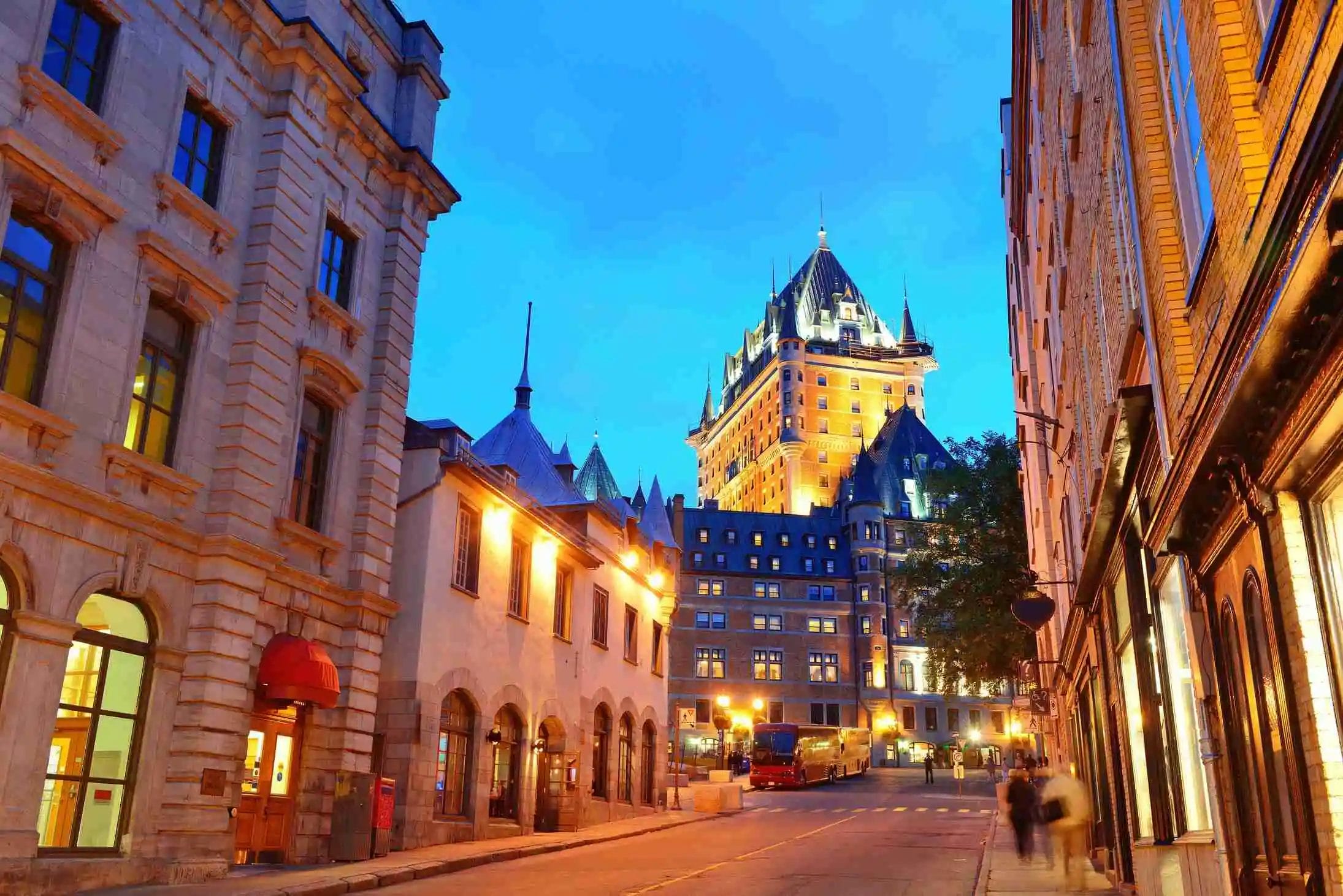 chateau-frontenac https://economia.wiki/paises/canada-la-embajada-mundial-de-la-diversidad/