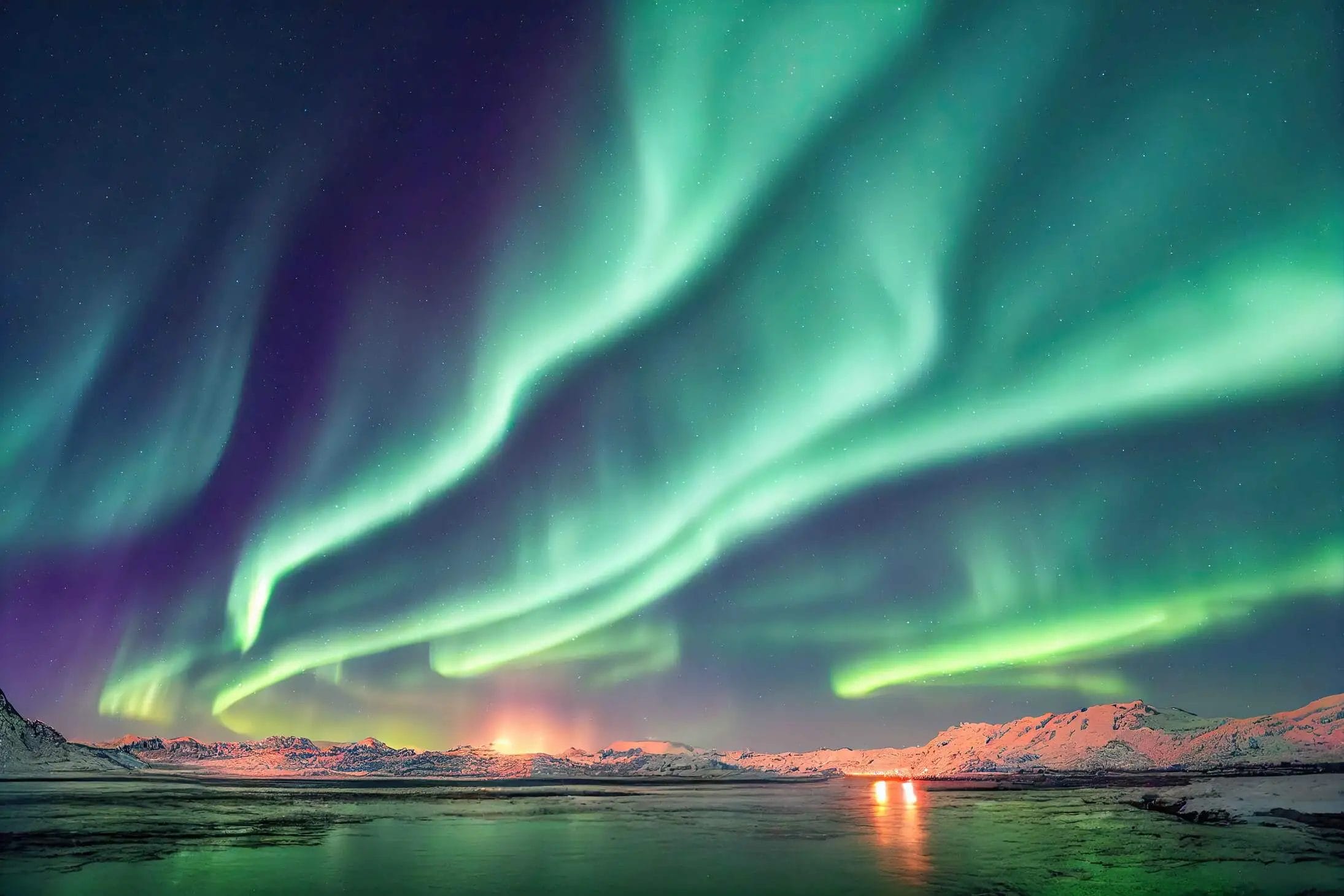 northern-lights-also-known-as-aurora-borealis-illuminating-night-sky-vibrant-shades https://economia.wiki/paises/finlandia-el-pais-con-los-mejores-resultados-educativos-de-la-ocde/